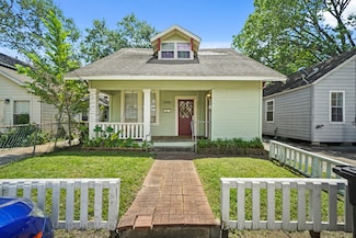 1320 Alexander St Unit A, Houston, TX 77008