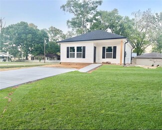162 S Oak St, Independence, LA 70443