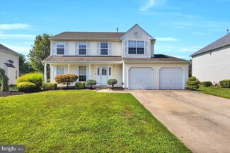 6 Redbud Dr, Sicklerville, NJ 08081