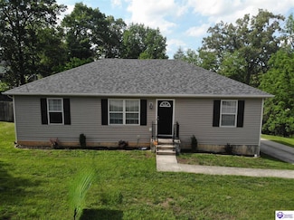 407 Conroe Dr, Radcliff, KY 40160