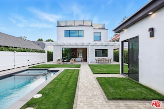 4532 Calhoun Ave, Sherman Oaks, CA 91423