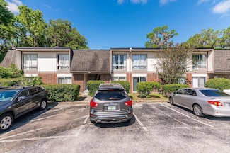 1700 SW 16th Ct Unit M4, Gainesville, FL 32608
