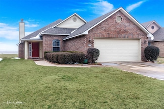 3233 Grand Lake Dr, Bossier City, LA 71111