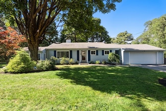 1 Winter Terrace, Framingham, MA 01702