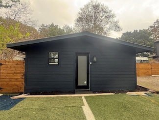 5903 Nancy Dr Unit D, Austin, TX 78745