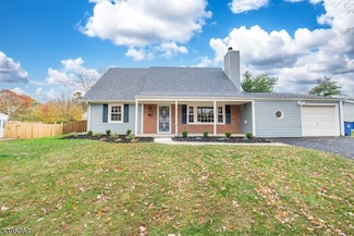 61 Johnson Rd, Somerset, NJ 08873