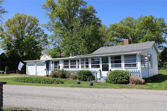 81 N Point Dr, Avon Lake, OH 44012
