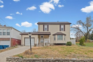 920 Danforth St, Alton, IL 62002