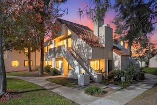 387 N Melrose Dr Unit D, Vista, CA 92083