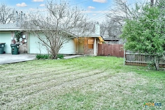 108 Hughson Ct, San Marcos, TX 78666