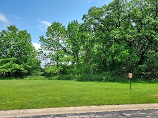 5 Jacqueline Ln, Barrington Hills, IL 60021