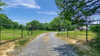 1590 Kemp Rd, Hendrix, OK 74741