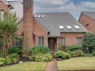 489 W Racquet Club Place, Memphis, TN 38117