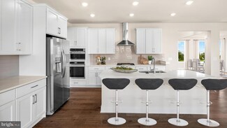 537 Ironleaf Dr, Middletown, DE 19709