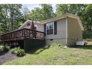 7339 E Pierce Rd, Milltown, IN 47145