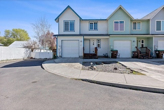 696 NW Pinkston Ct, Prineville, OR 97754