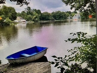 31 Ell Rd, Holbrook, MA 02343