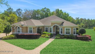 556 E Kesley Ln, Saint Johns, FL 32259