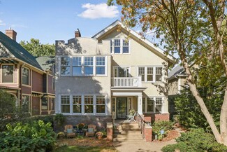 2016 Queen Ave S, Minneapolis, MN 55405