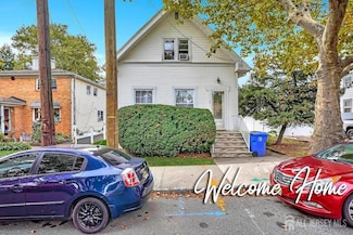 69 Wisteria St, Perth Amboy, NJ 08861