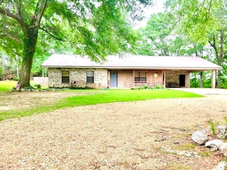 39 Arthur Alford Rd, Tylertown, MS 39667