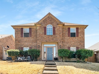1112 Wild Cherry Dr, Carrollton, TX 75010