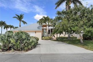 5105 SE Matousek St, Stuart, FL 34997