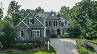 8131 Riesling Dr, Kernersville, NC 27284