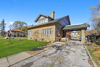 31 E 155th St, Harvey, IL 60426