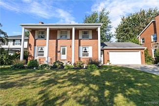 68 Welwyn Cir, Buffalo, NY 14223