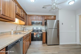3030 Breckenridge Ln Unit 410, Louisville, KY 40220