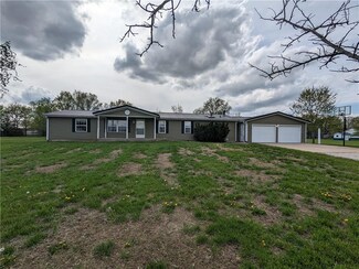 220 S Industrial Blvd, Lacygne, KS 66040