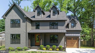 870 Cedar Ave, Haddonfield, NJ 08033