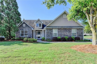 59 Briarcrest Dr, Jefferson, GA 30549