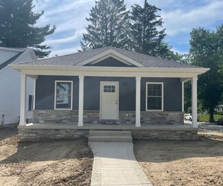 1011 Center St, Valparaiso, IN 46385
