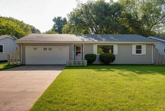 2350 S Hampton Ave, Springfield, MO 65807