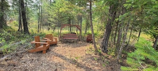 6833B Drum Rd, Springdale, WA 99173