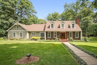 454 White Oak Dr, Smithville, TN 37166