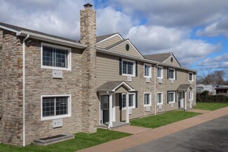 105 Overton Ave Unit 14, Sayville, NY 11782