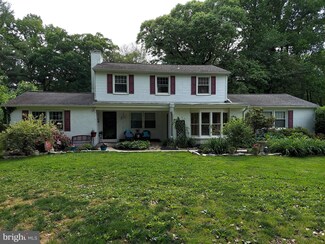 110 Stratton Dr, Hockessin, DE 19707