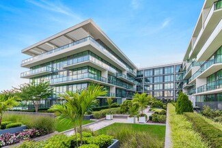 1200 Avenue at Port Imperial Unit 309, Weehawken, NJ 07086