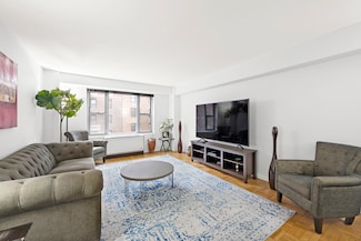 310 Lexington Ave Unit 10G, New York, NY 10035