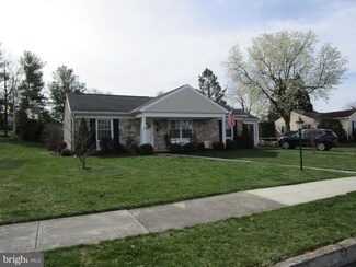 330 Glenwyn Dr, Littlestown, PA 17340