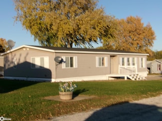 1829 Luther Cir Unit 24, Creston, IA 50801