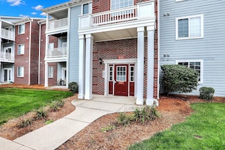 5011 Amber Creek Place Unit 101, Indianapolis, IN 46237