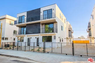 11732 Gilmore St, Los Angeles, CA 91606