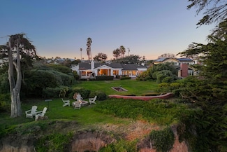 4150 Opal Cliff Dr, Santa Cruz, CA 95062