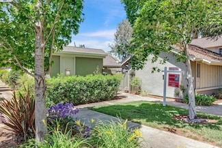 1328 Star Bush Ln, San Jose, CA 95118