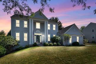 N103W14533 Rainberry Ct, Germantown, WI 53022