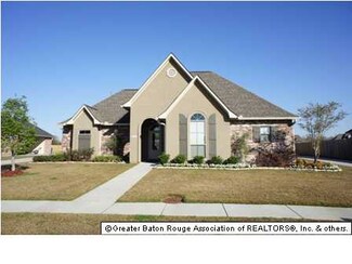 4526 Little Hope Dr, Addis, LA 70710
